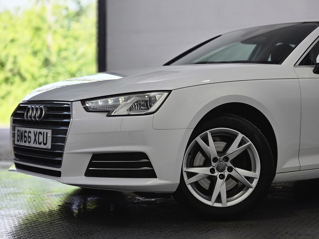 Audi A4 Avant Estate 2.0 Tdi Ultra Se 2017 White #37