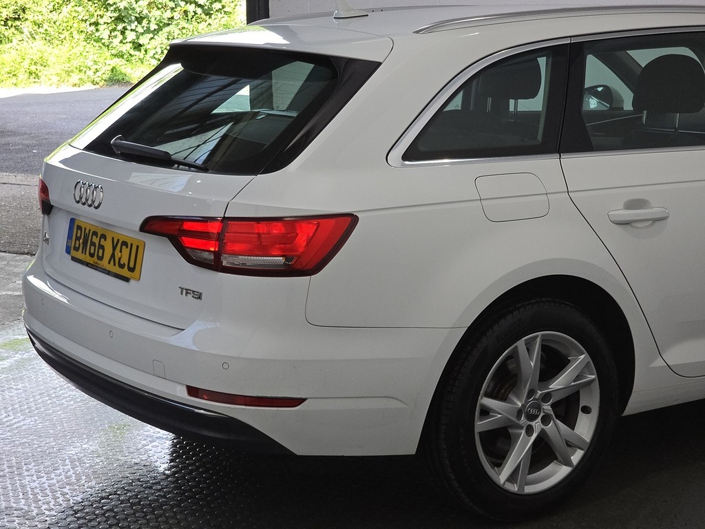 Audi A4 Avant Estate 2.0 Tdi Ultra Se 2017 White #19