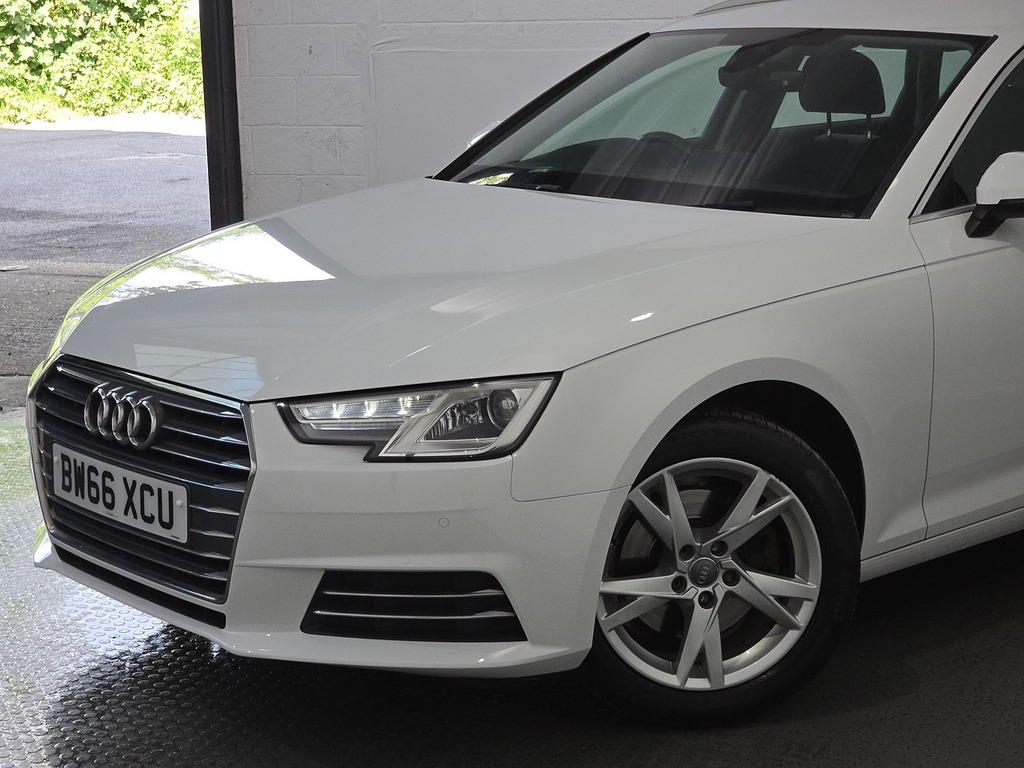 Audi A4 Avant Estate 2.0 Tdi Ultra Se 2017 White #16