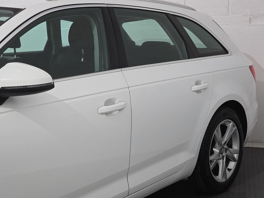 Audi A4 Avant Estate 2.0 Tdi Ultra Se 2017 White #14