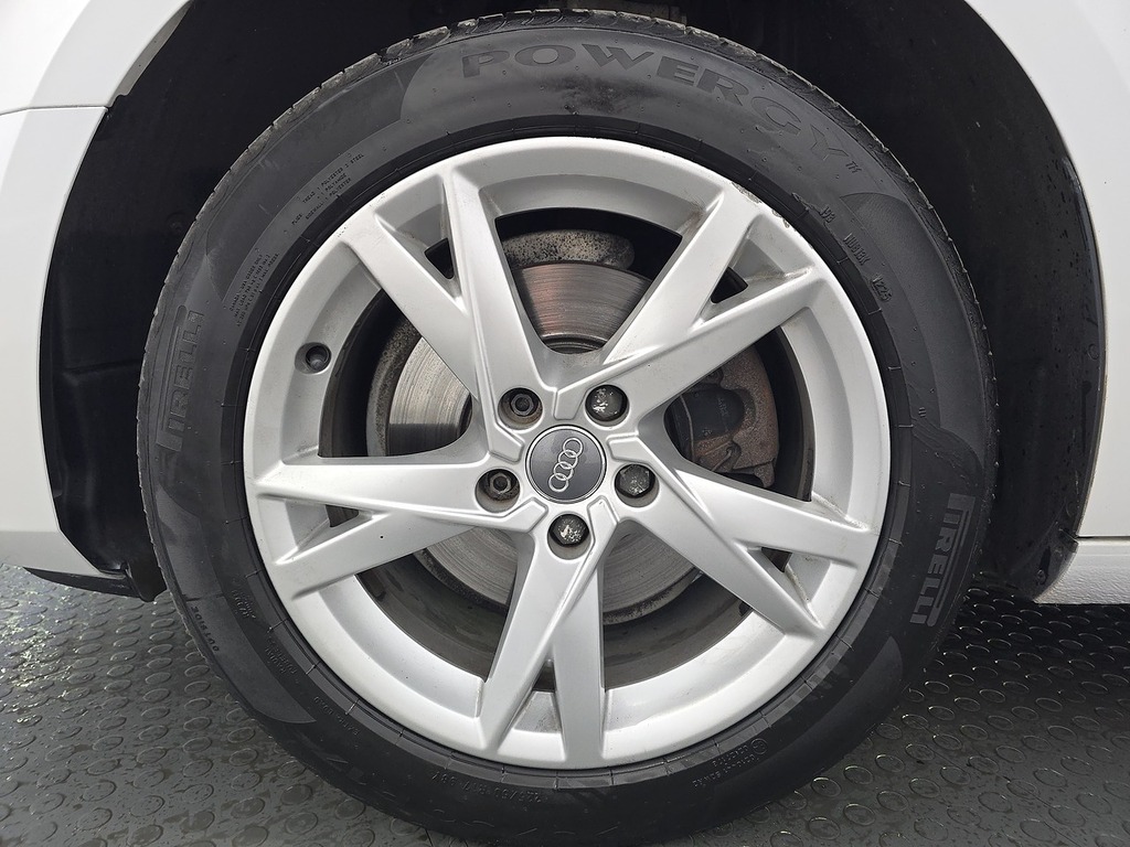Audi A4 Avant Estate 2.0 Tdi Ultra Se 2017 White #91