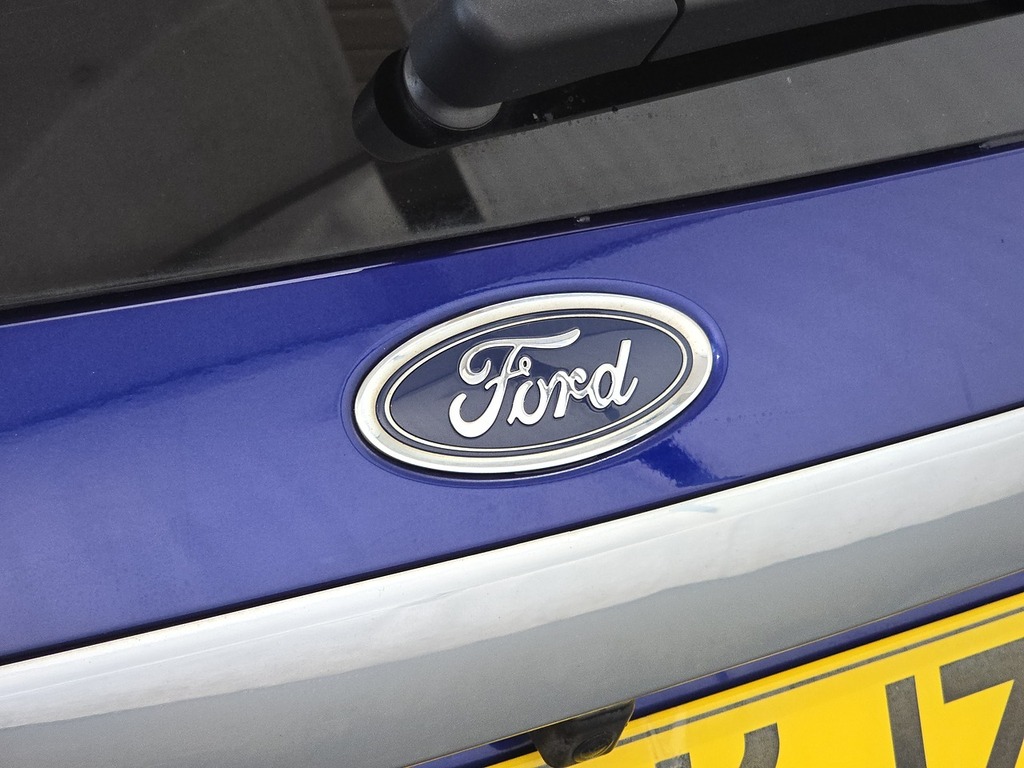 Ford S-Max 2.0 Tdci Titanium Mpv Euro 6 S White #32