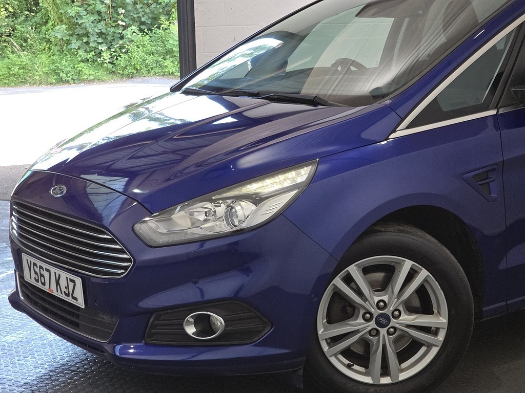 Ford S-Max 2.0 Tdci Titanium Mpv Euro 6 S White #20