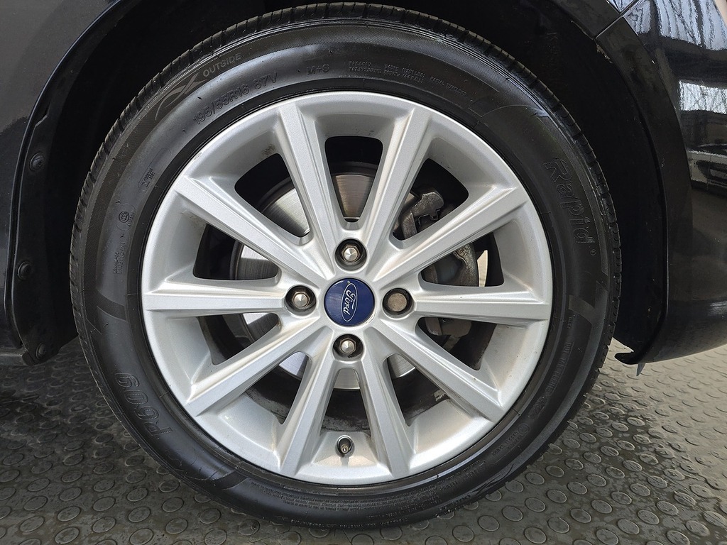 Ford B-Max B-max Zetec T Silver #80