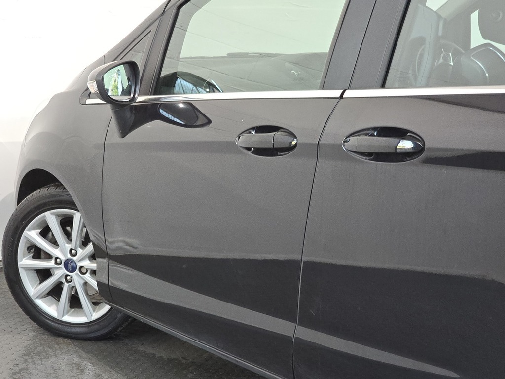 Ford B-Max B-max Zetec T Silver #31
