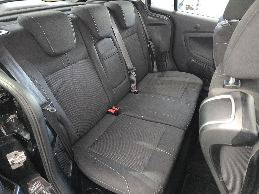 Ford B-Max B-max Zetec T Silver #75