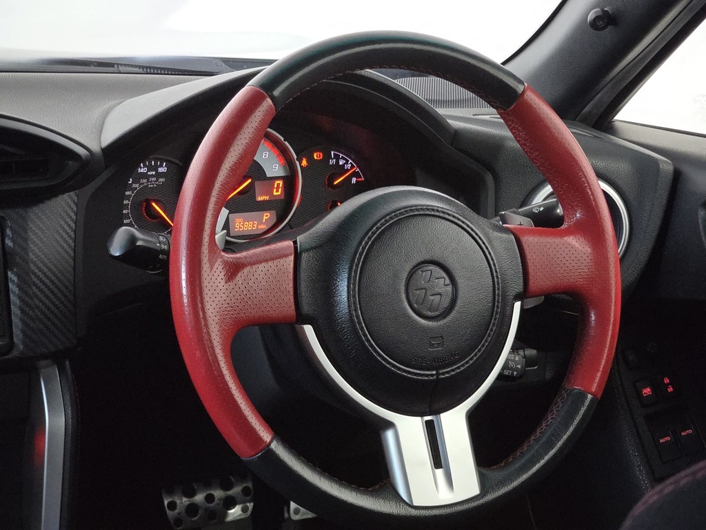 Toyota GT86 D-4s White #61