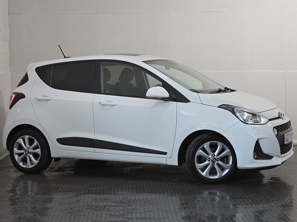 Hyundai I10 Premium Se White #4