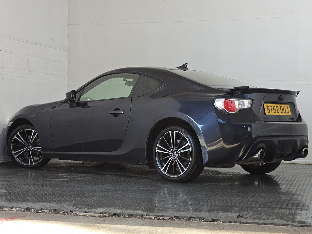 Toyota GT86 D-4s Orange #24