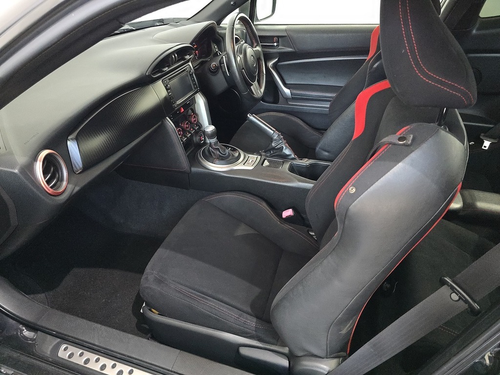 Toyota GT86 D-4s Orange #68