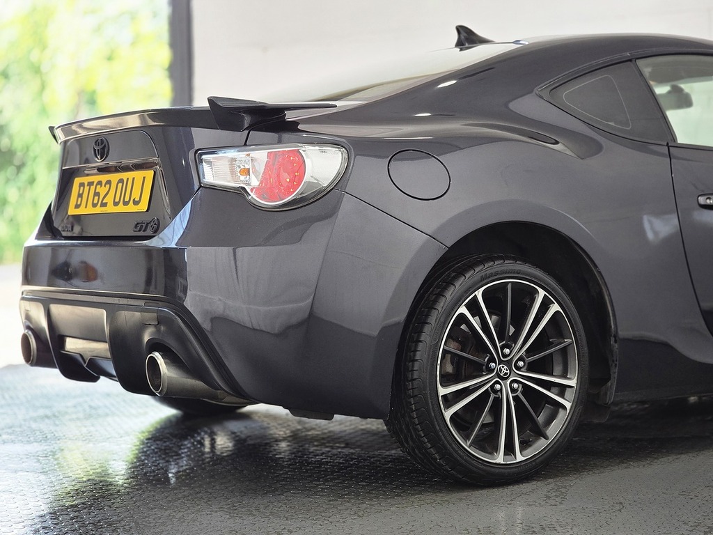 Toyota GT86 D-4s Orange #38