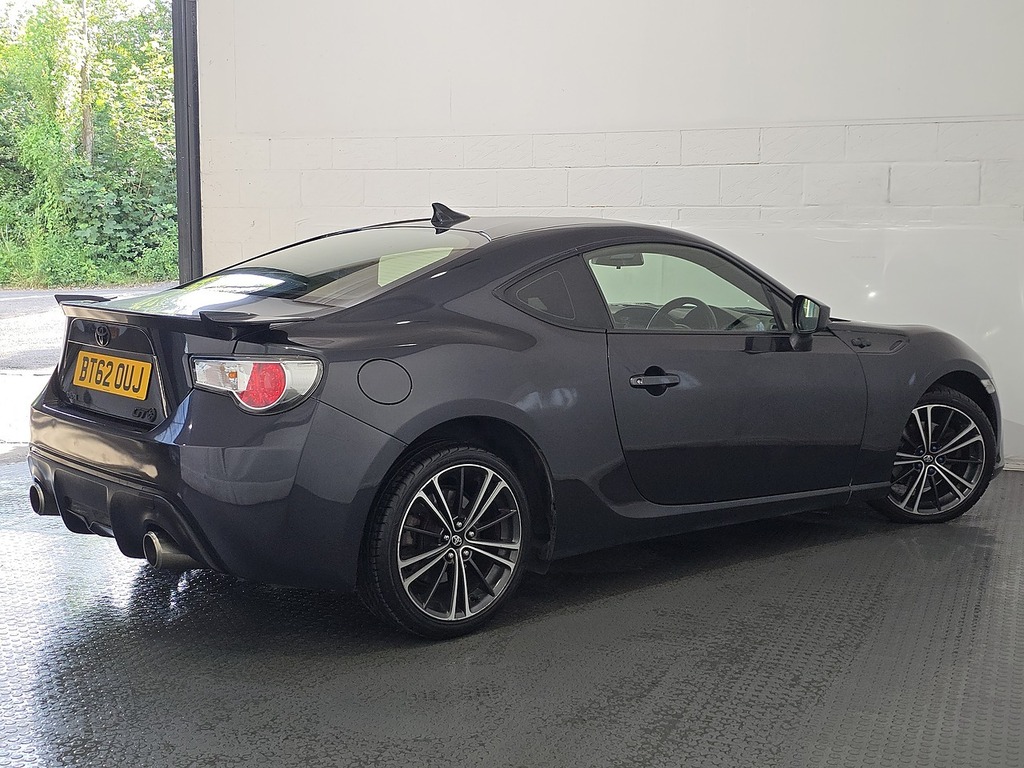 Toyota GT86 D-4s Orange #42