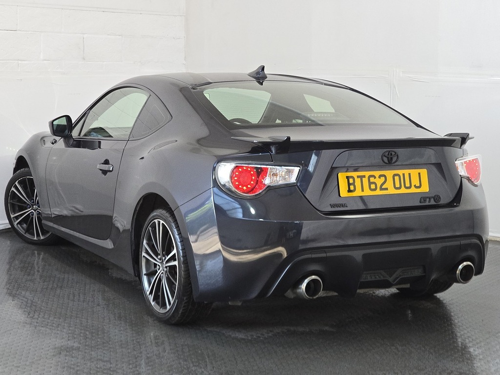 Toyota GT86 D-4s Orange #26