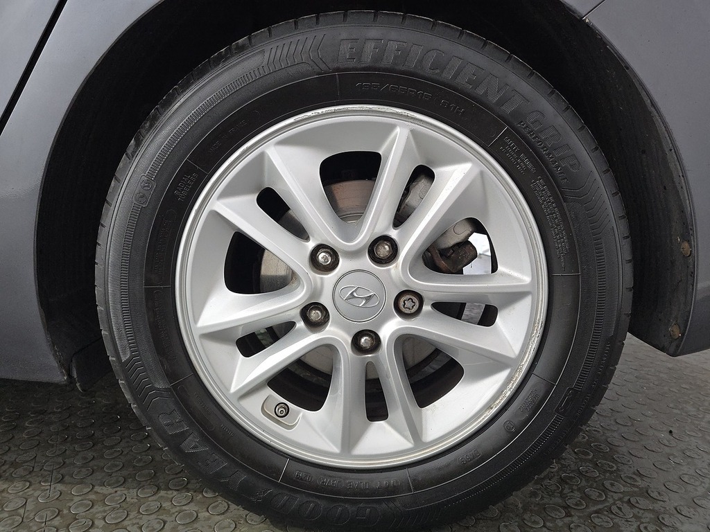 Hyundai I30 1.6 Crdi Se Blue Drive 109 Bhp Blue #67
