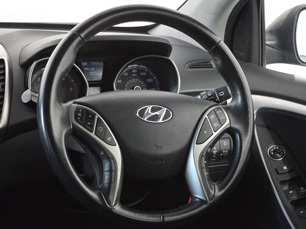 Hyundai I30 1.6 Crdi Se Blue Drive 109 Bhp Blue #48