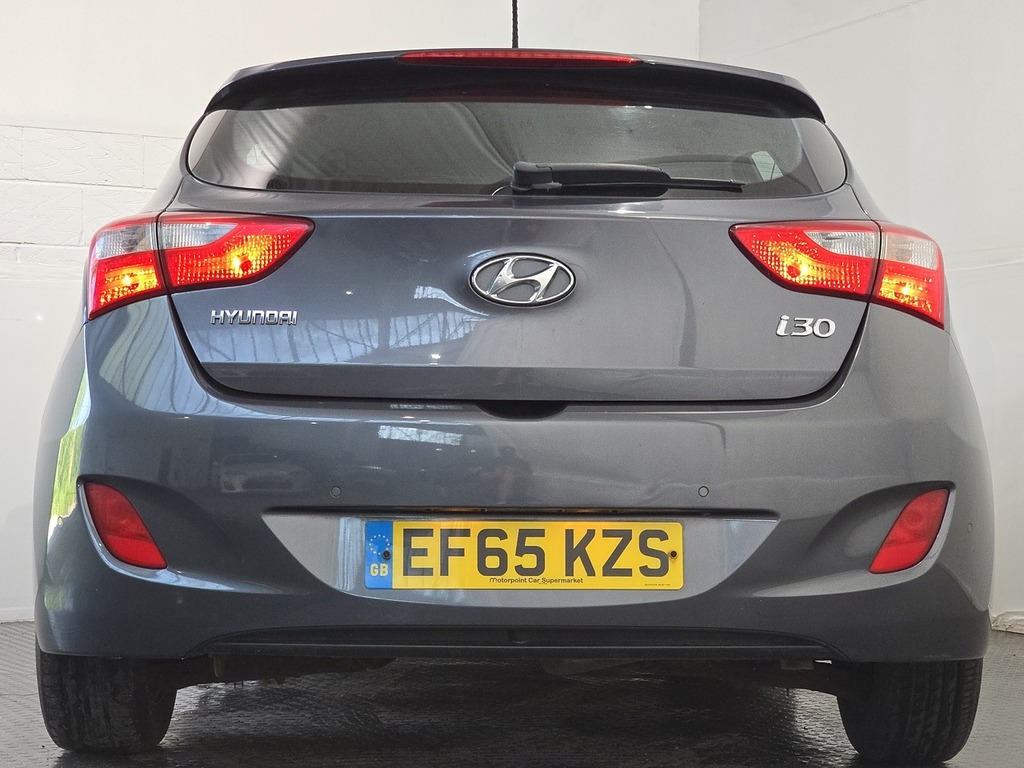 Hyundai I30 1.6 Crdi Se Blue Drive 109 Bhp Blue #38