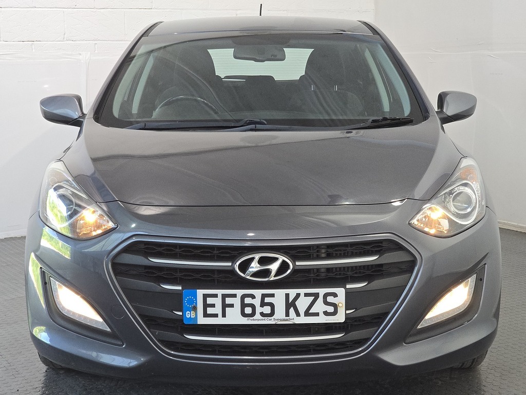 Hyundai I30 1.6 Crdi Se Blue Drive 109 Bhp Blue #18