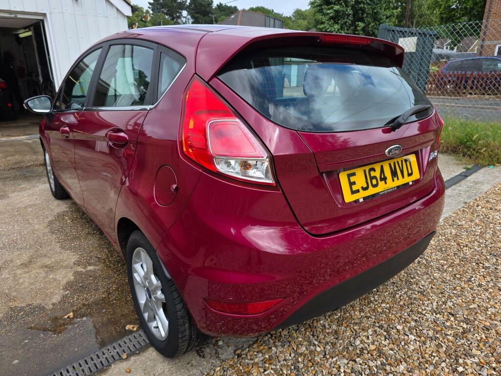 Ford Fiesta Hatchback 1.25 Zetec Euro 5 201464 EJ64MVD Red #6