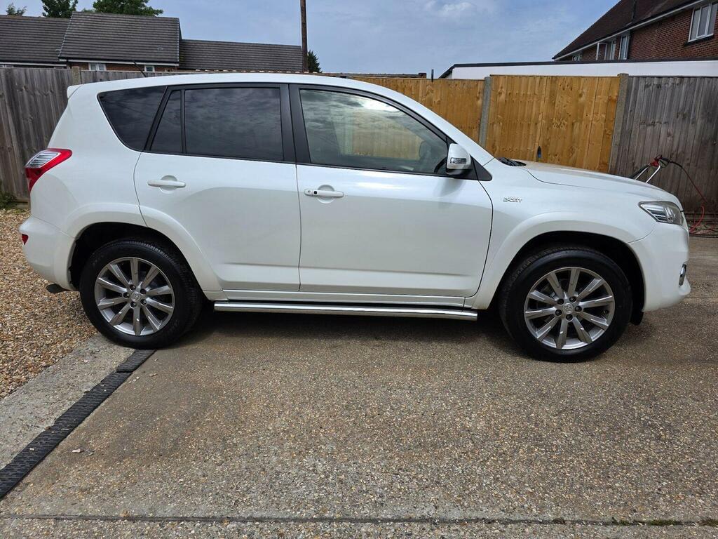 Toyota Rav 4 2.2 D-cat Sr 4Wd Euro 5 AV62TJU White #2