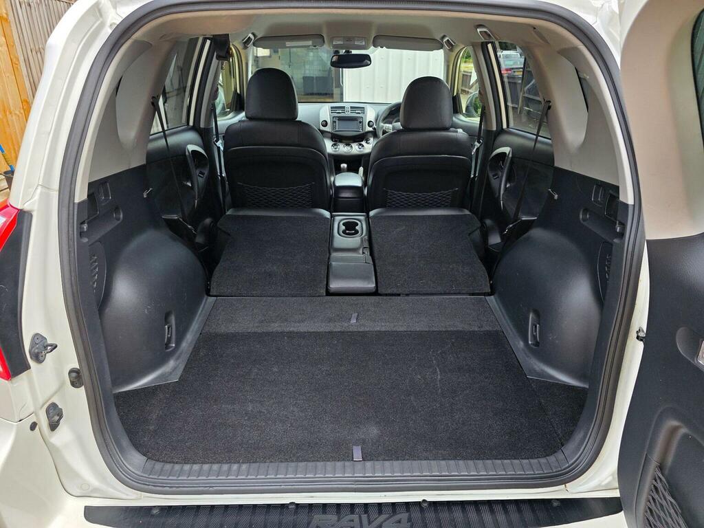 Toyota Rav 4 Grey #33
