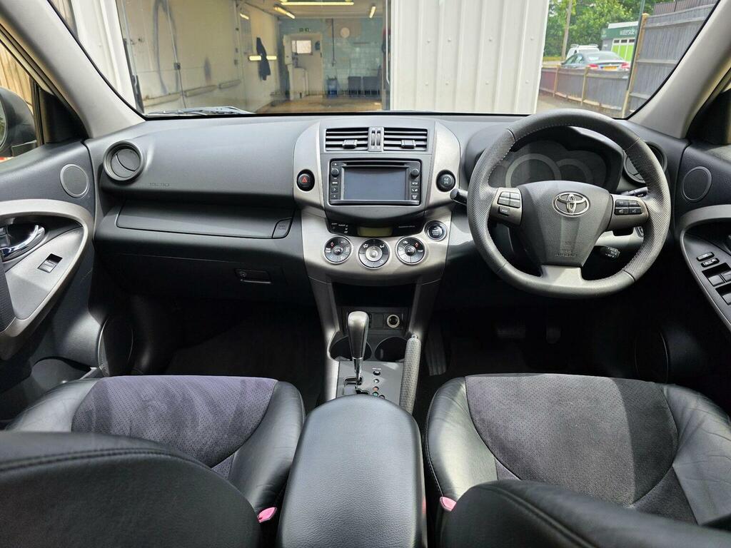 Toyota Rav 4 Grey #16