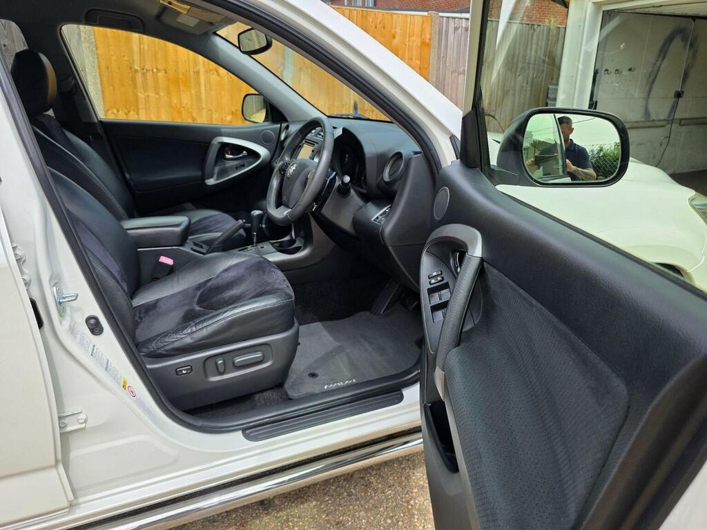 Toyota Rav 4 Grey #13