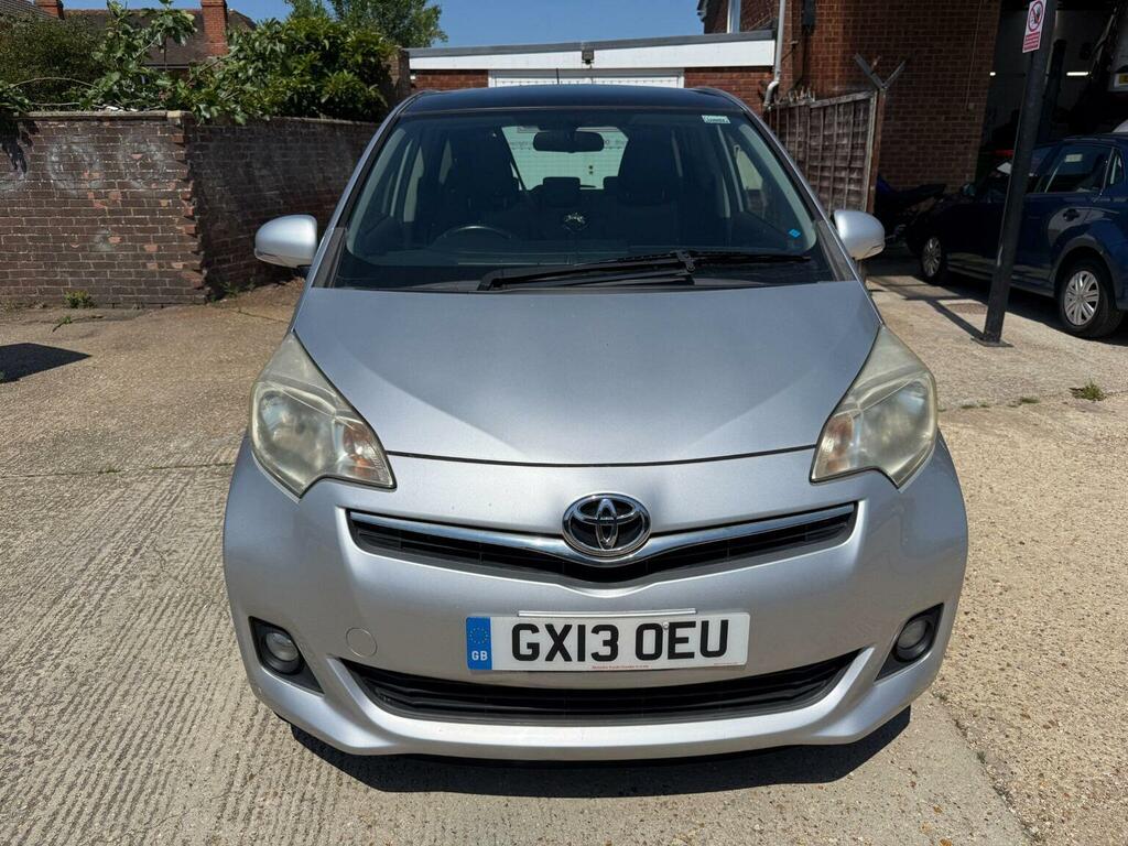 Toyota Verso-S 1.3 Vvt-i Tr Silver #12