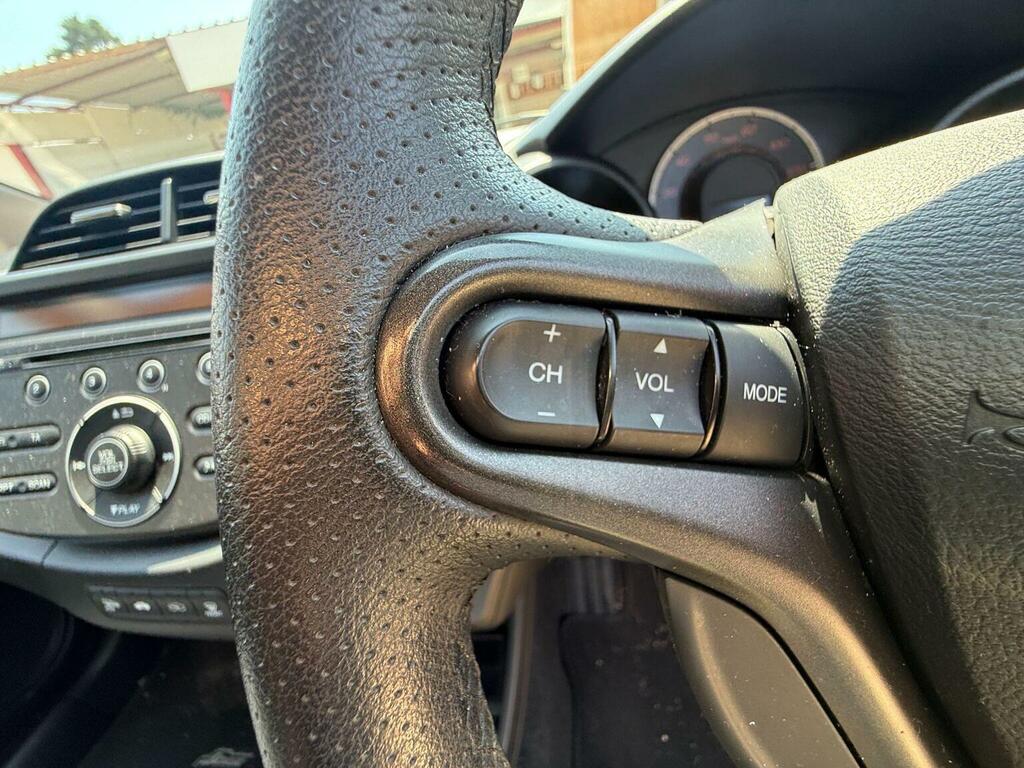Honda Jazz 1.3 I-vtec Es Plus 99 Bhp Brown #16