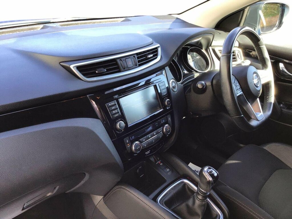 Nissan Qashqai 1.3 Dig-t N-connecta - 2021 21 DU21XLO Blue #2