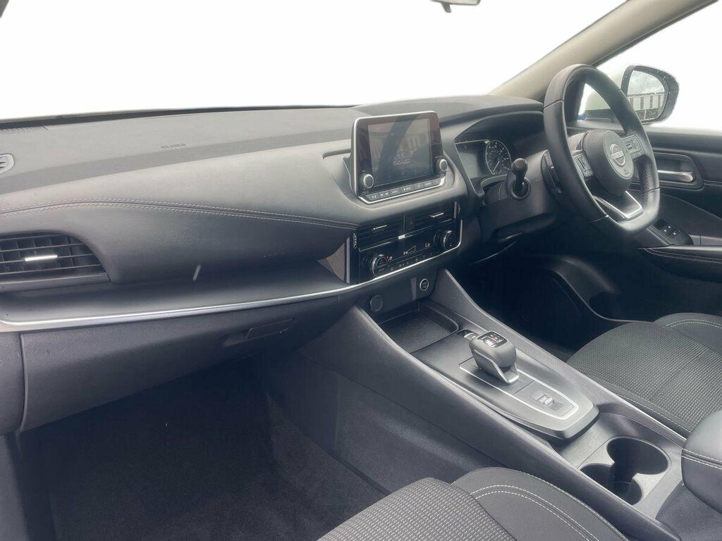 Nissan Qashqai 1.3 Dig-t Mhev Acenta Premium Xtron - 2023 23 DV23BKU White #2