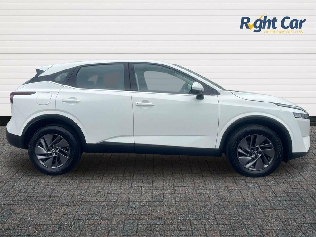 Nissan Qashqai 1.3 Dig-t Mhev Acenta Premium Xtron - 2023 23 DV23BKU White #4
