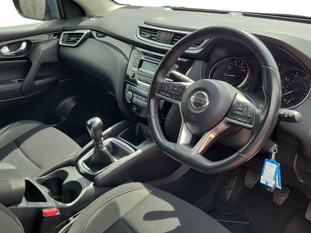 Nissan Qashqai 1.2 Dig-t Acenta - 2018 18 VN18MYR Red #6