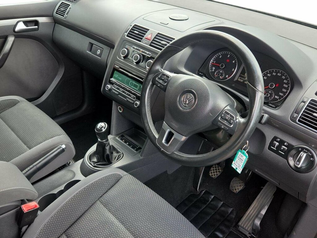 Volkswagen Touran 1.6 Tdi Se - 2014 14 Grey #6