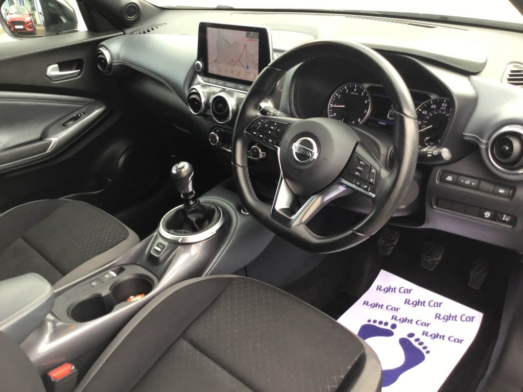 Nissan Juke 1.0 Dig-t 114 N-connecta Red #6