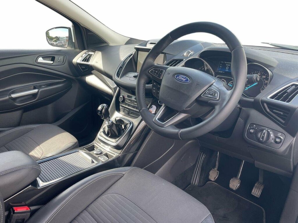 Ford Kuga 1.5T Ecoboost Titanium Edition - 2019 19 DG19KPT White #6