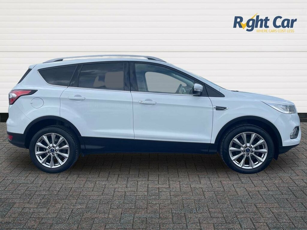 Ford Kuga 1.5T Ecoboost Titanium Edition - 2019 19 DG19KPT White #4