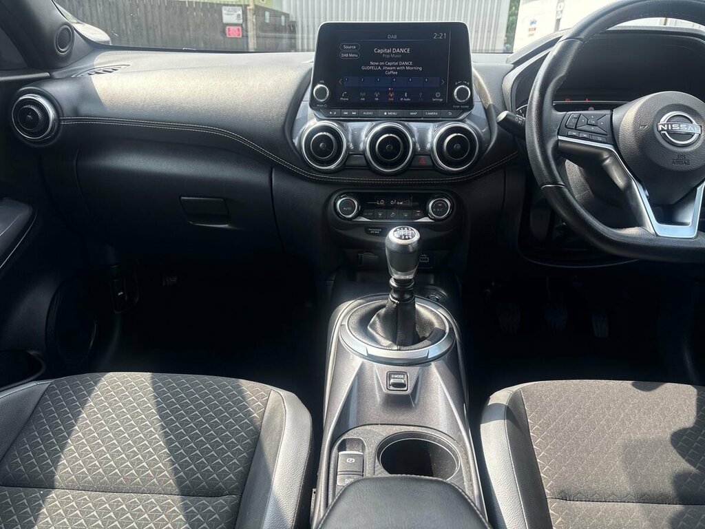 Nissan Juke N-connecta Grey #8