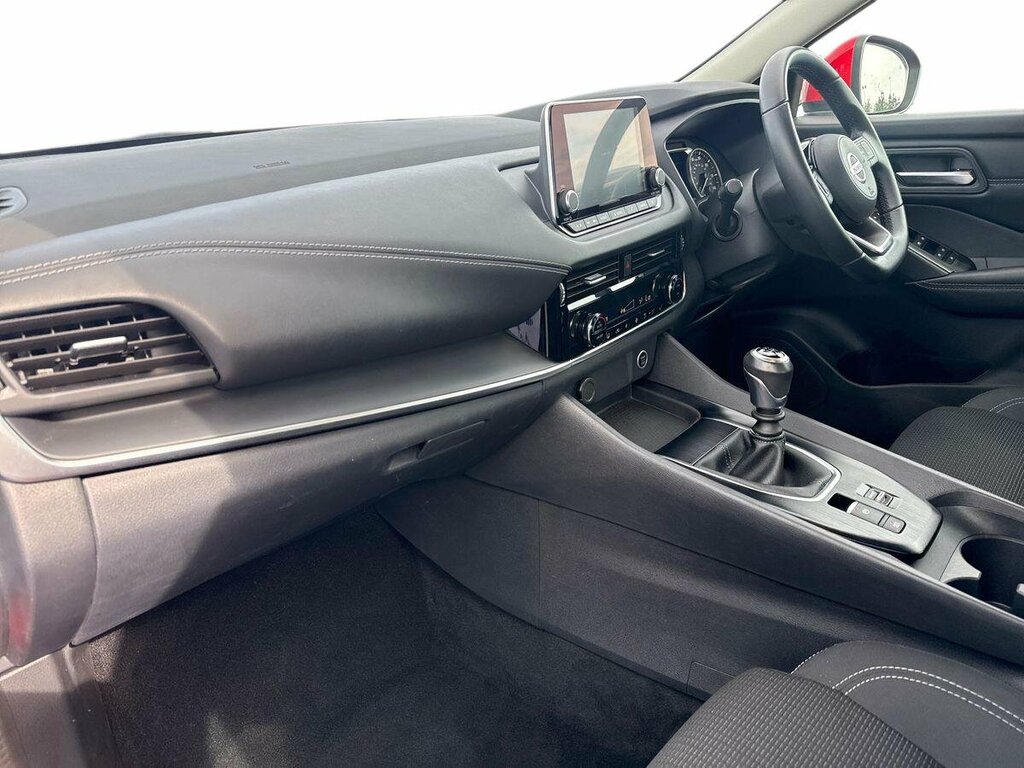 Nissan Qashqai 1.3 Dig-t Mhev Acenta Premium - 2022 22 YE22MUA Red #2