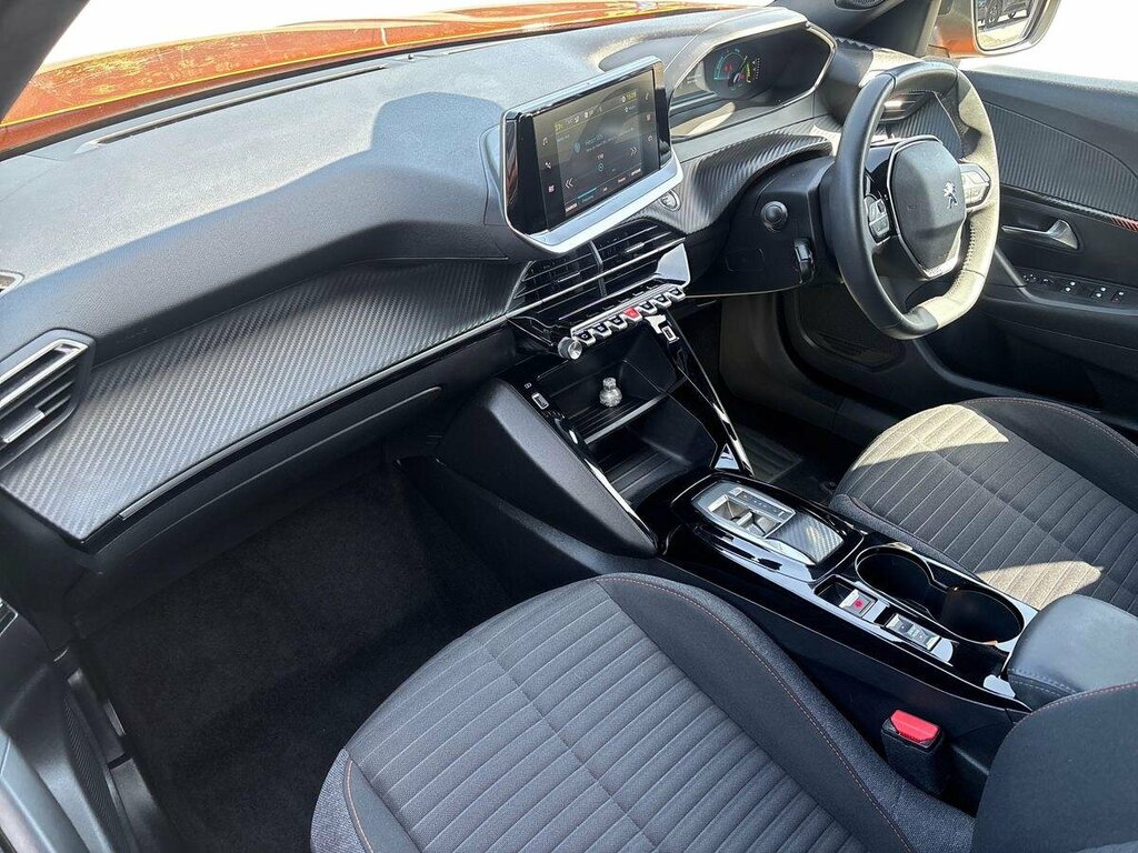 Peugeot e-2008 50Kwh Active Premium 7Kw Charger - 20 ML23YTD Orange #2