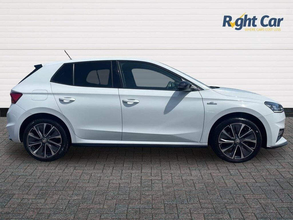 Skoda Fabia 1.0 Tsi Monte Carlo - 2023 23 White #4