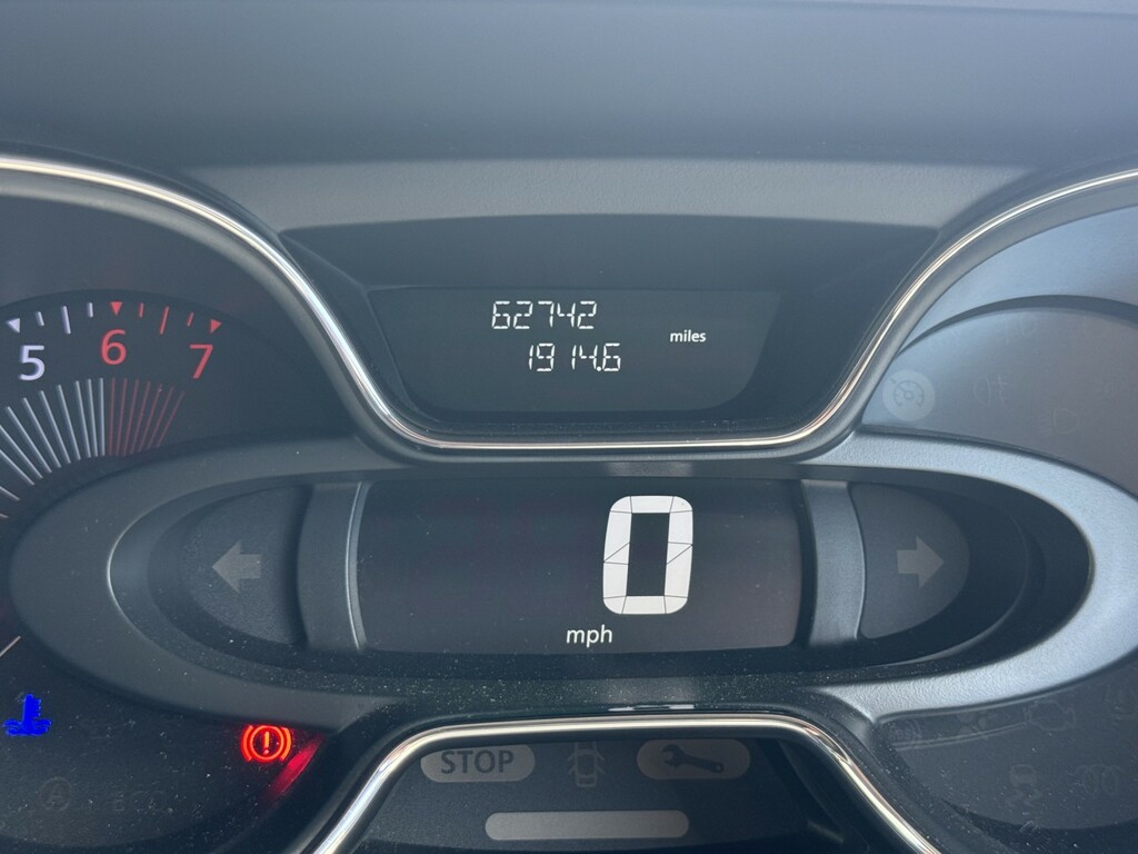 Renault Captur Dynamique Nav Grey #32