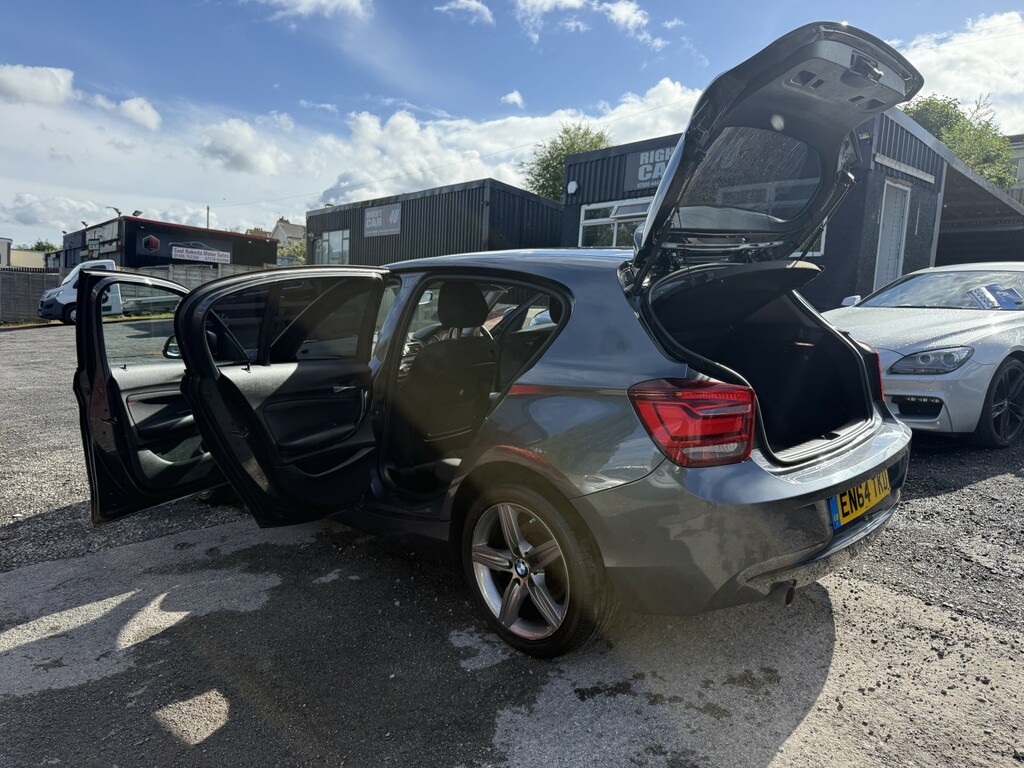 BMW 1 Series Manual Black #26