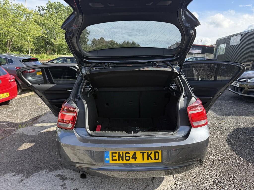 BMW 1 Series Manual Black #31