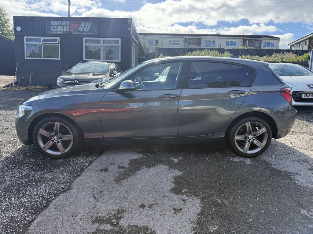 BMW 1 Series Manual Black #13