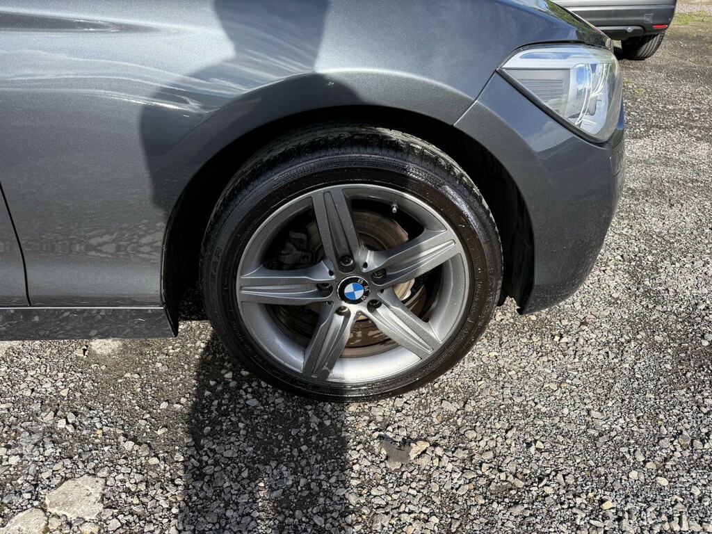 BMW 1 Series Manual Black #22