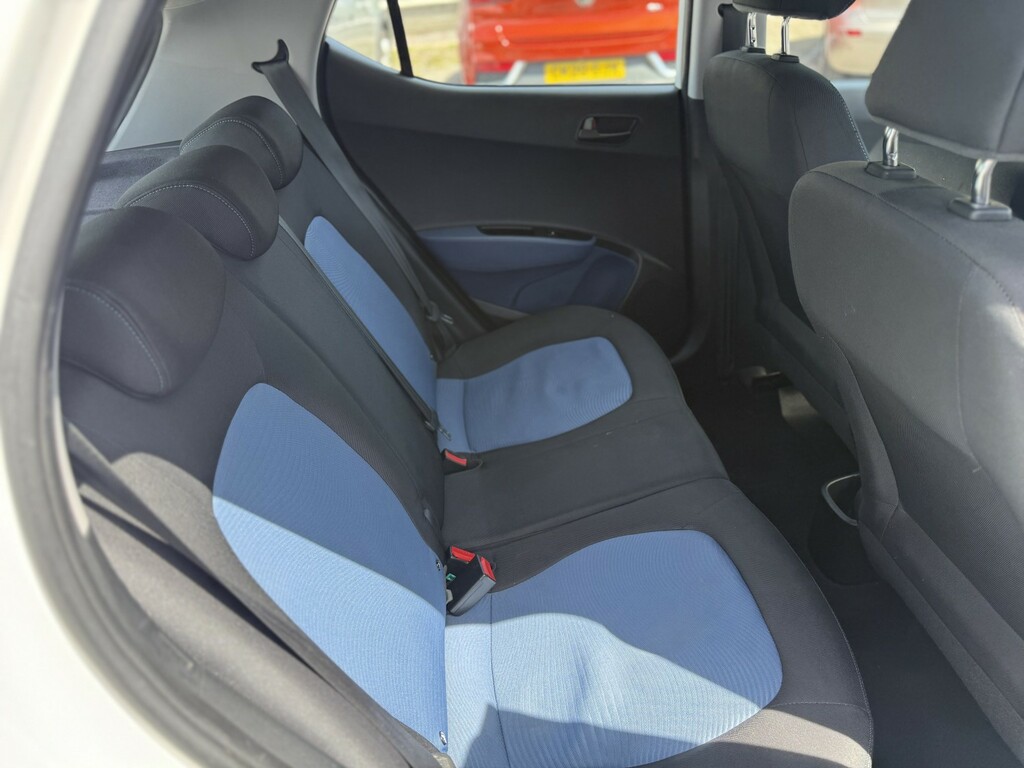 Hyundai I10 1.2 Premium Grey #9