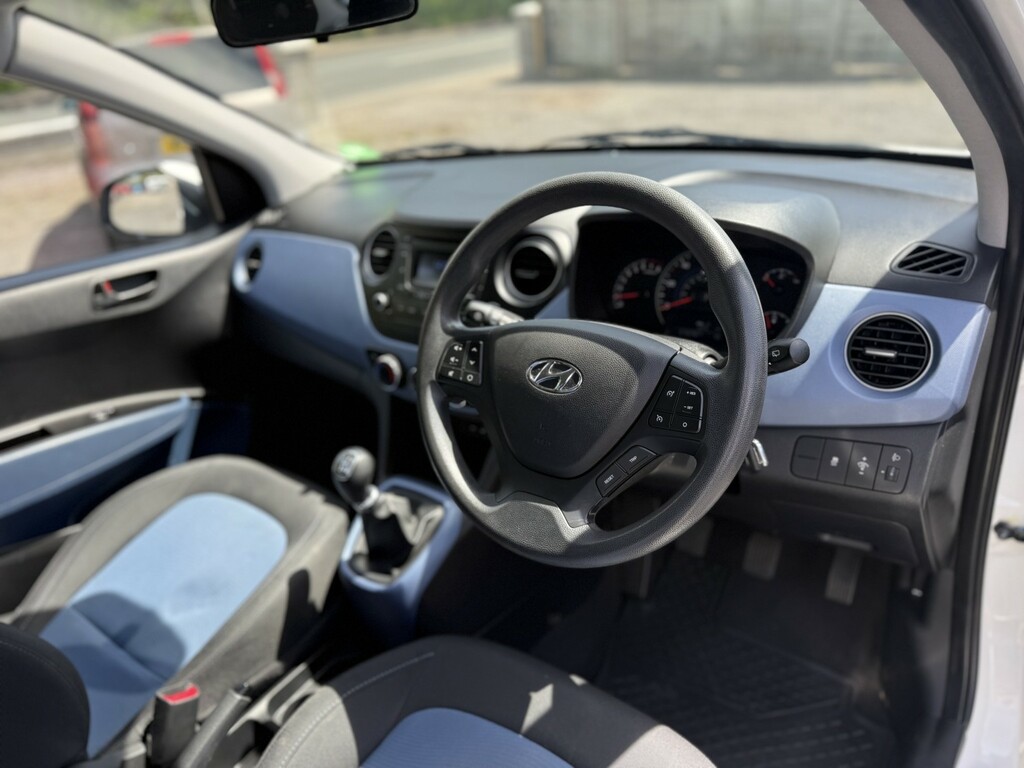 Hyundai I10 1.2 Premium Grey #8