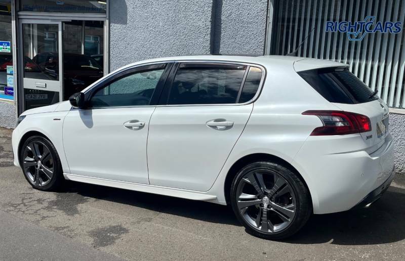 Peugeot 308 1.5 Bluehdi 130 Gt Line - 2019 69 White #4
