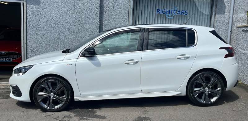 Peugeot 308 1.5 Bluehdi 130 Gt Line - 2019 69 White #3