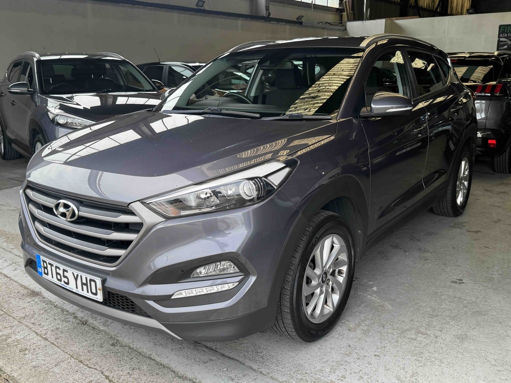 Hyundai Tucson 1.7 Crdi Blue Drive Se Nav BT65YHO Grey #2